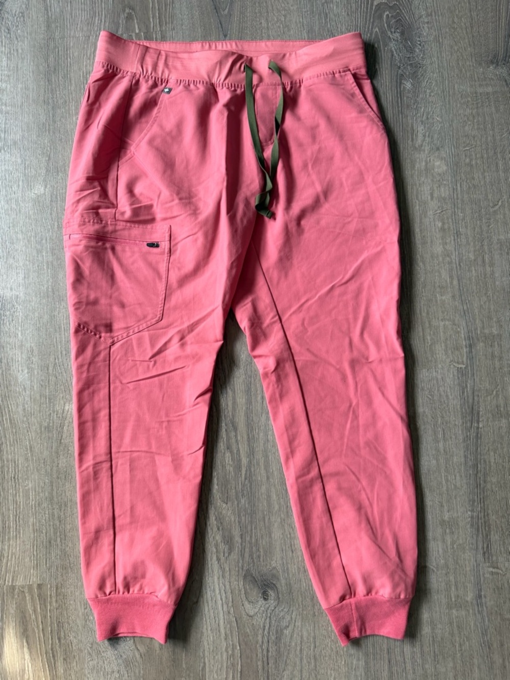 Figs Zamora Pink Jogger Scrubs